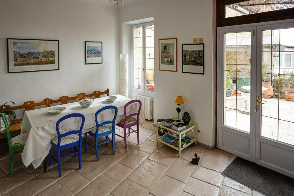 La Chaumiere, Demeure D'Hotes Lauris Luaran gambar
