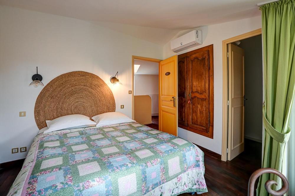 La Chaumiere, Demeure D'Hotes Lauris Luaran gambar
