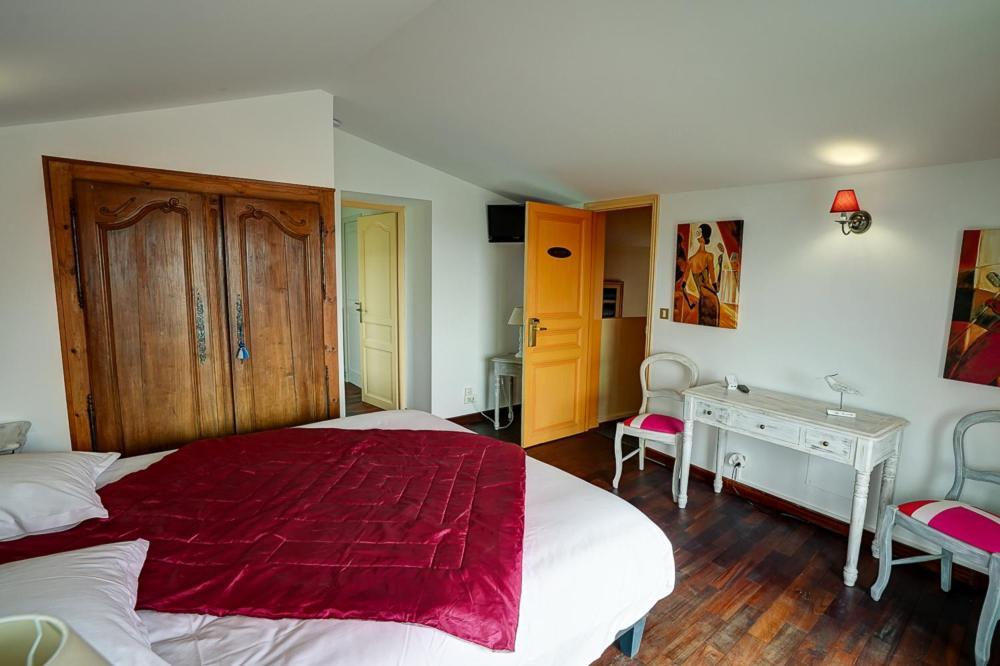 La Chaumiere, Demeure D'Hotes Lauris Luaran gambar